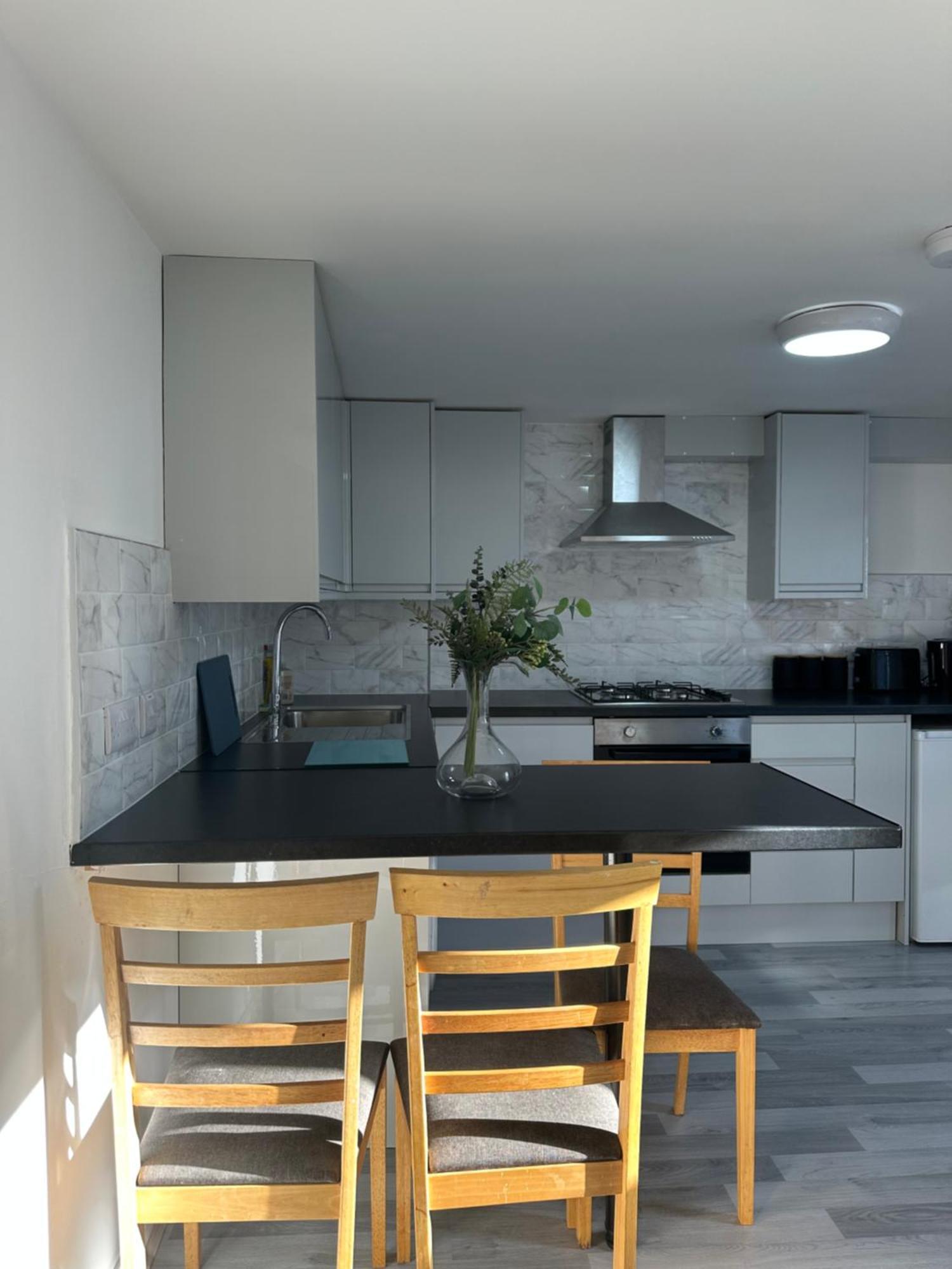 Apartamento Luxury 2 Bedroom In *